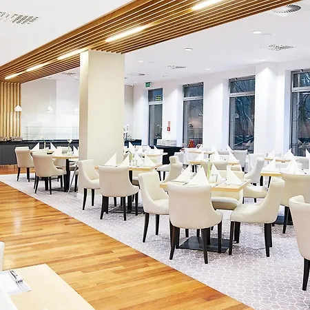 Kolobrzegu 60 Premium Floor Taras Od Strony Parku 1 Min Do Plazy Widok Na Morze Apartment Kolberg