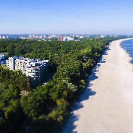 Apartment Kolobrzegu 60 Premium Floor Taras Od Strony Parku 1 Min Do Plazy Widok Na Morze