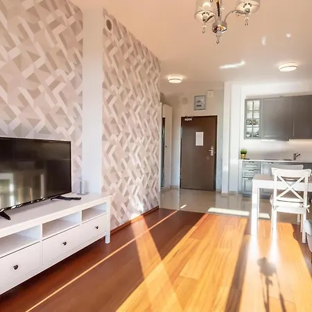 Kolobrzegu 60 Premium Floor Taras Od Strony Parku 1 Min Do Plazy Widok Na Morze Apartment *