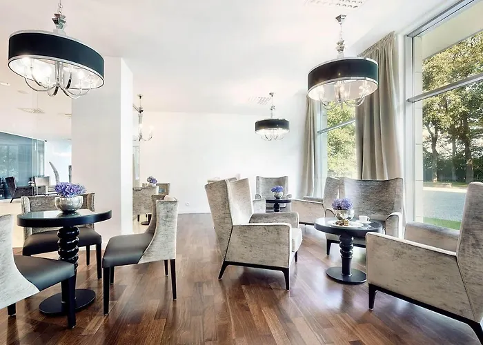 Kolobrzegu 60 Premium Floor Taras Od Strony Parku 1 Min Do Plazy Widok Na Morze Kołobrzeg